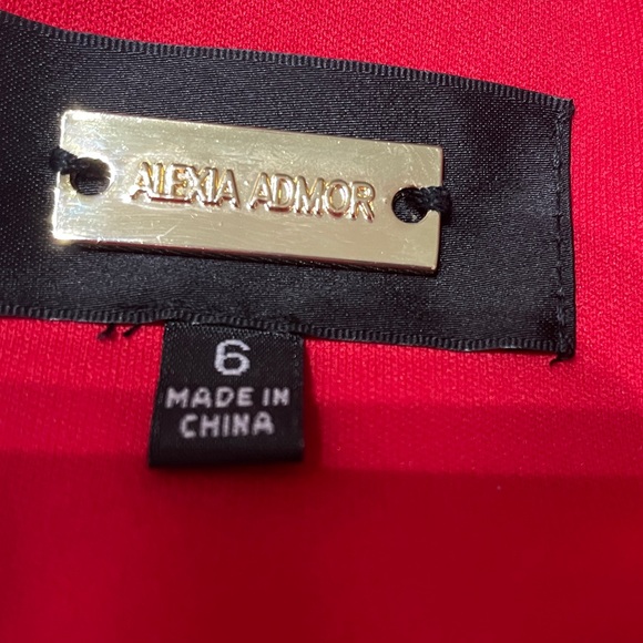 Alexia Admor Red Jumpsuit Women’s 6 - Picture 10 of 12